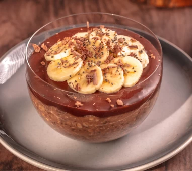 Overnight Proteico de Chocolate e Banana